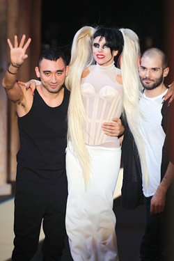 lady gaga mugler fall 2011