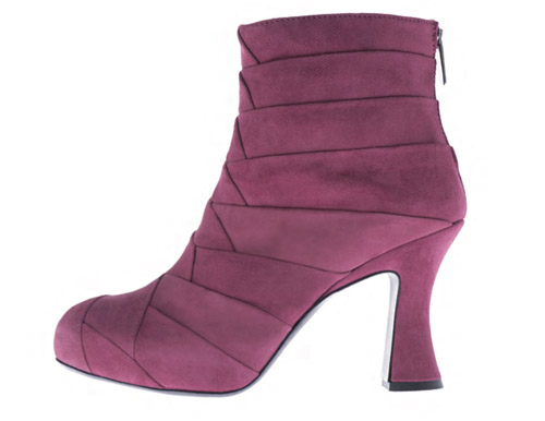 Yeardley Smith babette pink bootie