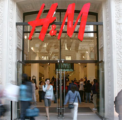 H&M will offer online shopping