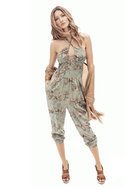 Gisele floral jumpsuit European campaign H&M's Spring 2011 line