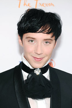 Johnny Weir new face of MAC