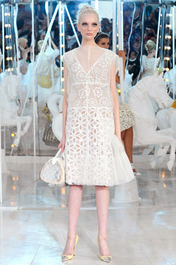 Chrystal Copland Louis Vuitton Spring 2012 runway