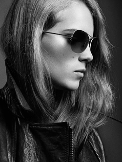 Marika Hackman Burberry Eyewear Spring/Summer 2012 ad campaign